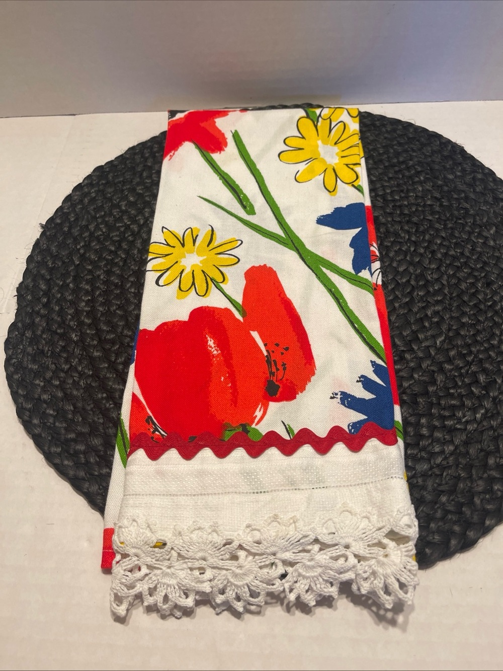 Vera Neumann Floral Red Yellow Cotton/Linen Kitchen Towel & Lace Trim 1960s